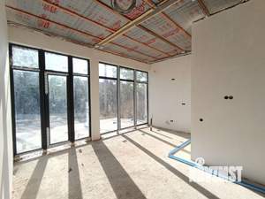 Дом 150м&sup2;, 2-этажный, участок 4 сот.  