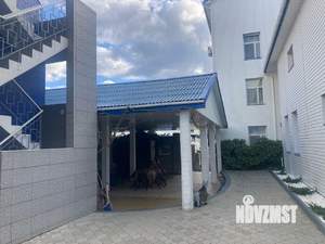 Дом 1200м², 4-этажный, участок 15 сот.  