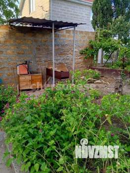 Дом 200м&sup2;, 3-этажный, участок 6 сот.  