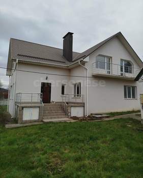 Дом 243м&sup2;, 2-этажный, участок 12 сот.  