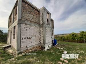 Дом 180м², 2-этажный, участок 5 сот.  