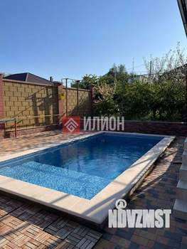 Дом 220м², 2-этажный, участок 10 сот.  