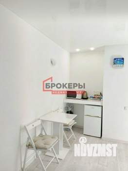 Дом 200м&sup2;, 2-этажный, участок 7 сот.  