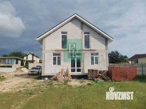Дом 141м², 2-этажный, участок 6 сот.  