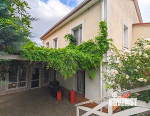 Дом 147м&sup2;, 2-этажный, участок 6 сот.  