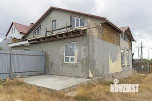 Дом 409м&sup2;, 2-этажный, участок 6 сот.  