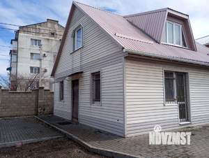 Дом 100м², 2-этажный, участок 6 сот.  