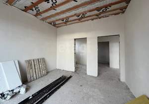 Дом 200м&sup2;, 2-этажный, участок 4 сот.  