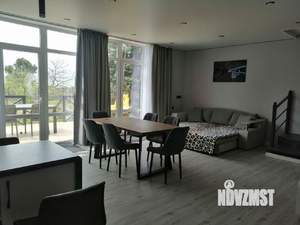 Дом 362м², 3-этажный, участок 15 сот.  