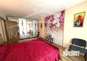 Дом 278м², 2-этажный, участок 10 сот.  