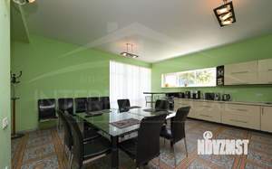 Дом 257м², 2-этажный, участок 16 сот.  