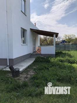 Дом 251м², 2-этажный, участок 6 сот.  