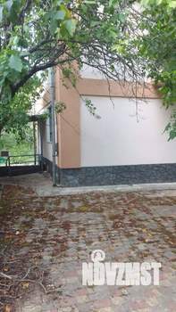 Дом 230м&sup2;, 2-этажный, участок 8 сот.  