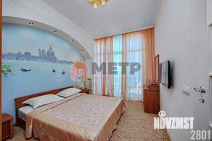 Коттедж 744м², 3-этажный, участок 6 сот.  
