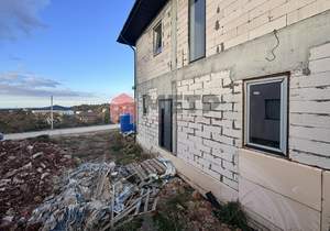 Дом 130м², 2-этажный, участок 4 сот.  