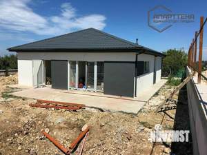 Дом 108м², 1-этажный, участок 4 сот.  