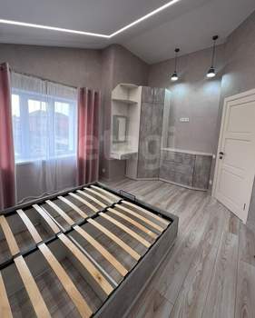 Дом 195м², 3-этажный, участок 5 сот.  