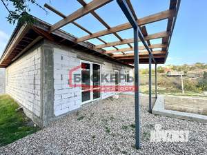 Дом 122м&sup2;, 1-этажный, участок 6 сот.  