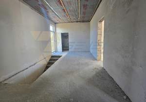 Дом 180м², 2-этажный, участок 4 сот.  