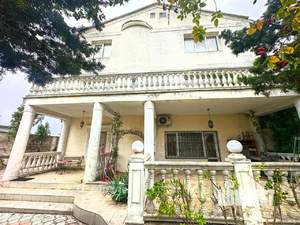 Дача 330м², 3-этажный, участок 5 сот.  