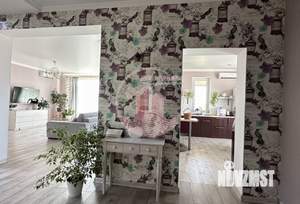 Дом 254м², 2-этажный, участок 6 сот.  