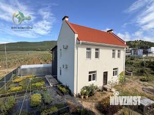 Дом 186м², 2-этажный, участок 4 сот.  