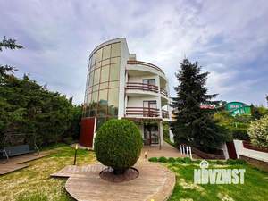Коттедж 400м², 4-этажный, участок 7 сот.  