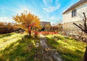 Дом 147м&sup2;, 3-этажный, участок 5 сот.  