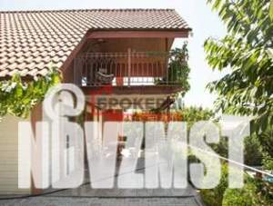 Дом 200м², 2-этажный, участок 11 сот.  