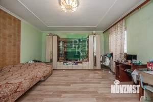 Дом 120м², 2-этажный, участок 5 сот.  