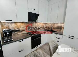 Дом 162м&sup2;, 2-этажный, участок 4 сот.  