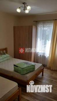 Дом 370м², 2-этажный, участок 5 сот.  