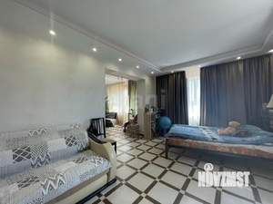 Дом 163м&sup2;, 2-этажный, участок 10 сот.  