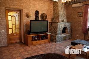 Коттедж 450м&sup2;, 2-этажный, участок 25 сот.  