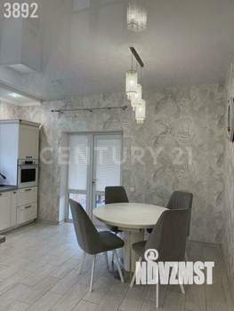 Дом 200м², 2-этажный, участок 6 сот.  