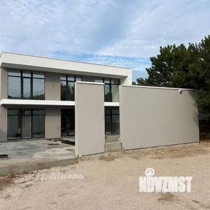 Дом 212м², 2-этажный, участок 5 сот.  