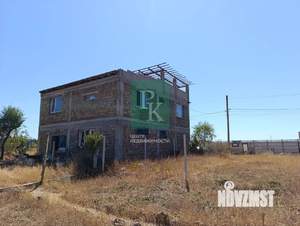 Дом 231м&sup2;, 2-этажный, участок 8 сот.  