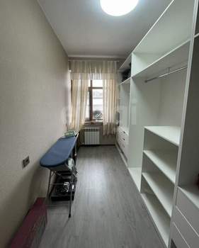Дом 285м², 2-этажный, участок 6 сот.  