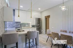 Дом 412м², 3-этажный, участок 4 сот.  