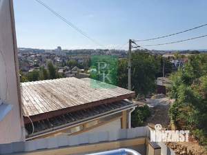 Дом 295м&sup2;, 4-этажный, участок 3 сот.  