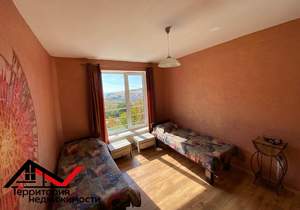 Дом 450м&sup2;, 3-этажный, участок 9 сот.  