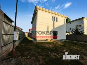 Дом 160м&sup2;, 2-этажный, участок 4 сот.  