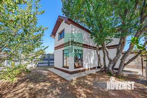 Дом 140м², 2-этажный, участок 5 сот.  