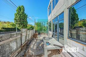 Дом 460м², 3-этажный, участок 4 сот.  