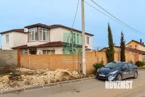 Дом 230м², 2-этажный, участок 5 сот.  