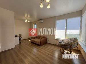 Дом 100м², 2-этажный, участок 3 сот.  