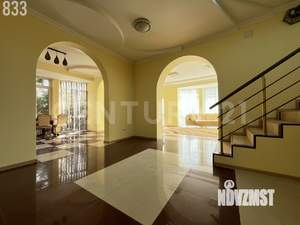 Коттедж 315м&sup2;, 2-этажный, участок 8 сот.  