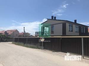 Дом 270м², 2-этажный, участок 6 сот.  
