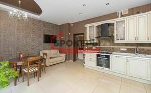 Дом 250м², 2-этажный, участок 12 сот.  