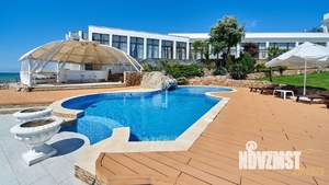 Дом 3200м², 4-этажный, участок 158 сот.  